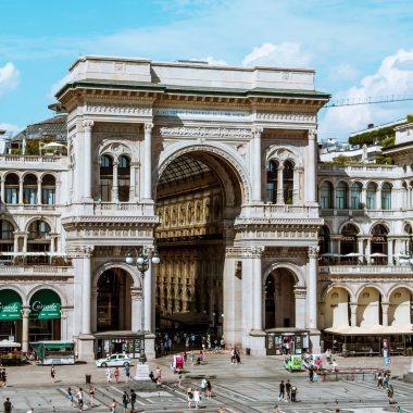 alessandro-cavestro-DmdBLq35kZA-unsplash